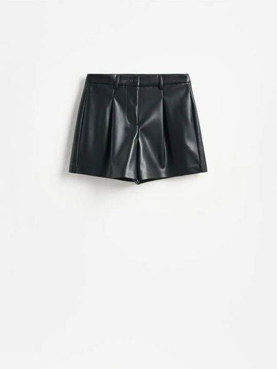 Foto del prodotto Reserved - Pantaloncini in similpelle - nero