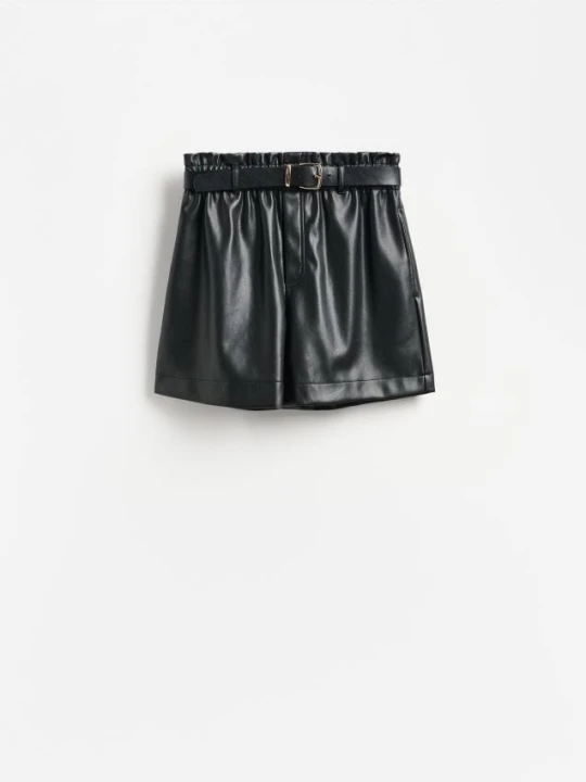 Foto del prodotto Reserved - Pantaloncini in similpelle - nero