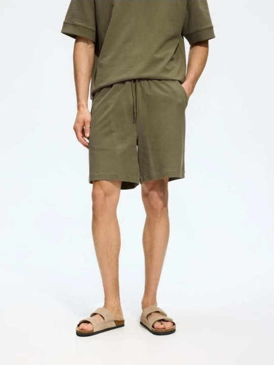 Foto del prodotto Reserved - Pantaloncini regular fit - verde oliva chiaro