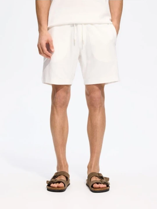 Foto del prodotto Reserved - Pantaloncini tuta regular fit - panna