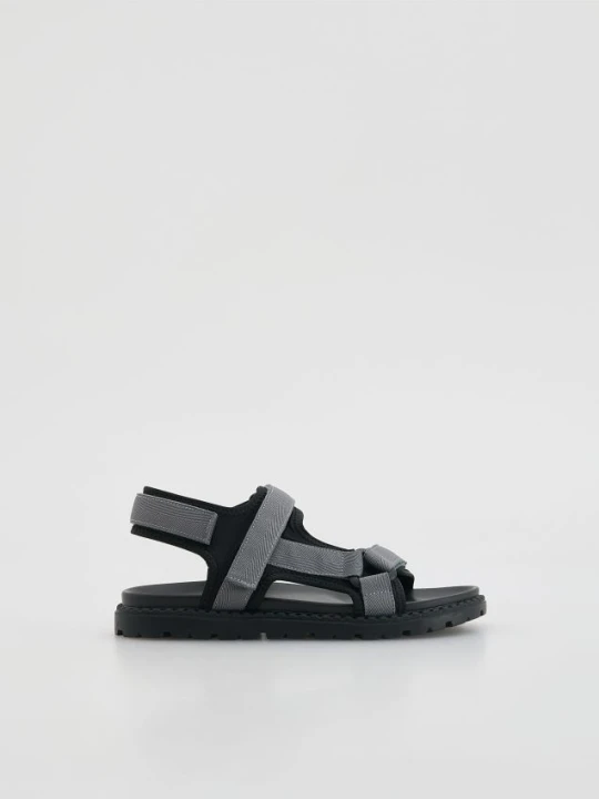 Foto del prodotto Reserved - Sandali con velcro - nero
