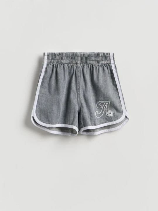 Foto del prodotto Reserved - Shorts in denim con bordo - grigio chiaro