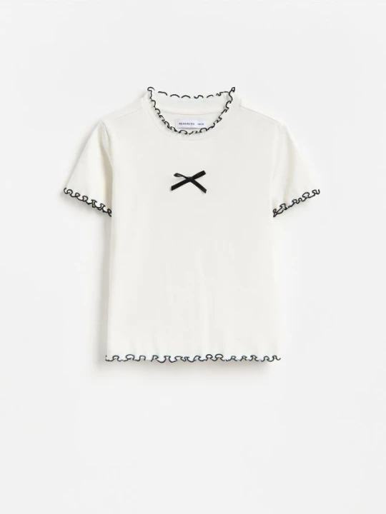 Foto del prodotto Reserved - T-shirt con bordo a contrasto - panna