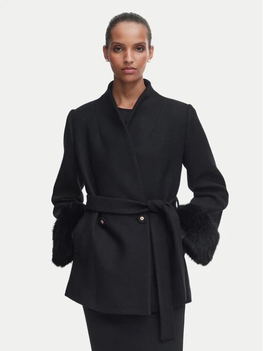 Foto del prodotto Rinascimento Cappotto di lana CFC0131079003 Nero Regular Fit