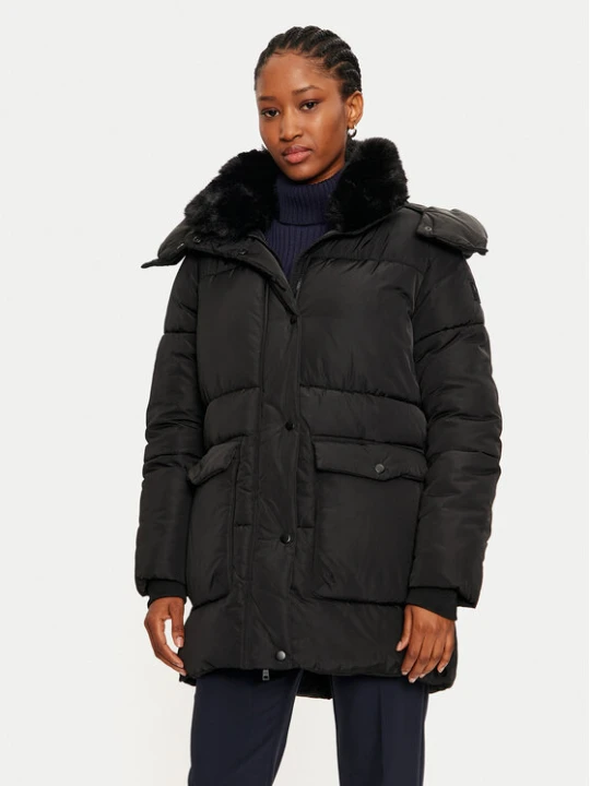 Foto del prodotto Rinascimento Giubbotto invernale CFC0118343003 Nero Loose Fit