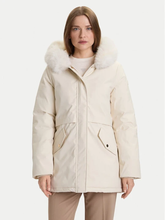 Foto del prodotto Rinascimento Giubbotto invernale CFC0122158003 Écru Regular Fit Crema