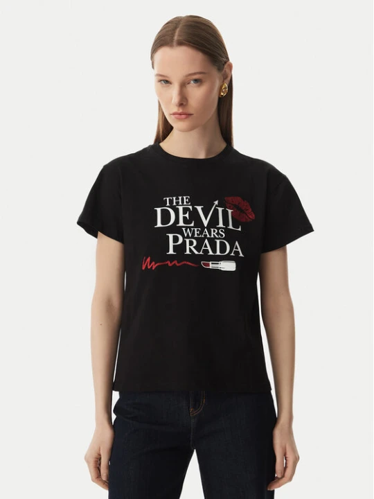Foto del prodotto Rinascimento T-shirt CFC0129300003 Nero Regular Fit