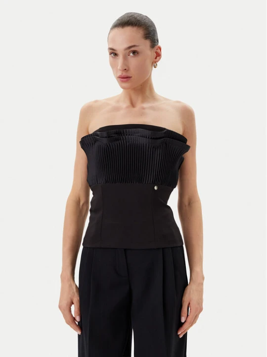Foto del prodotto Rinascimento Top CFC0019748002 Nero Slim Fit
