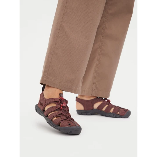 Foto del prodotto Sandali Keen Clearwater Cnx Lleather 1025088 Bordeaux
