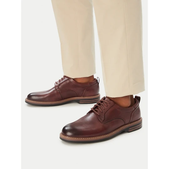 Foto del prodotto Scarpe basse Clarks Aldwin2 Derby 26320300 Marrone