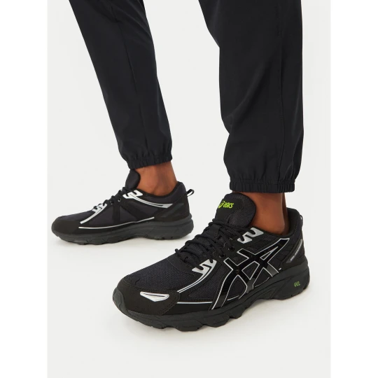 Foto del prodotto Sneakers Asics Gel-Venture 6 1203A438 Nero