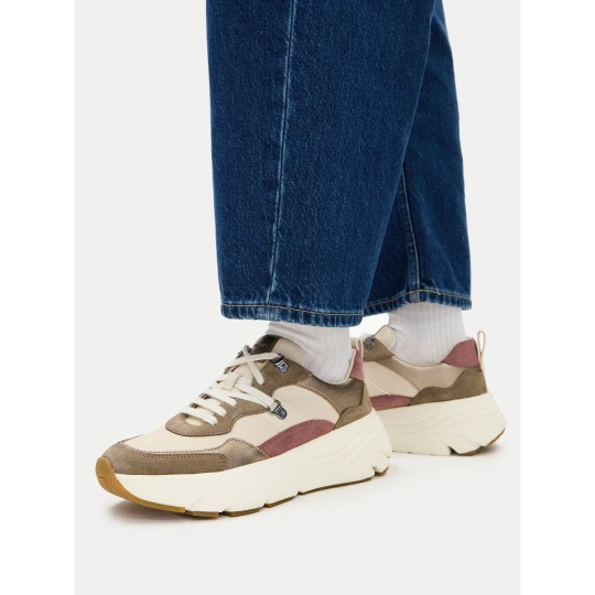 Foto del prodotto Sneakers Geox D Diamanta D36UFE 022NF C1467 Beige