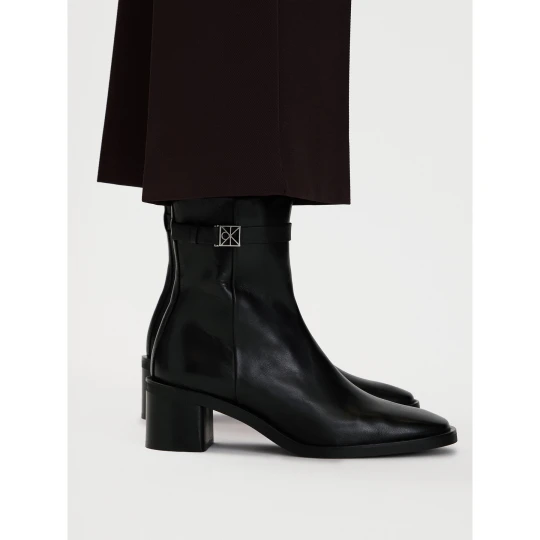 Foto del prodotto Stivaletti Calvin Klein Block Heel Ank Boot Lth Hdw HW0HW03171 Nero