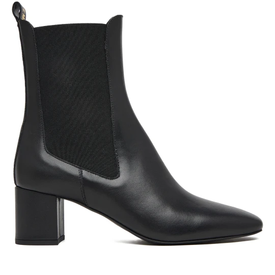 Foto del prodotto Stivaletti LOVE MOSCHINO JA21085G0NIA0000 Nero