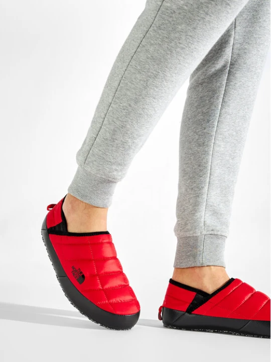 Foto del prodotto The North Face Pantofole Traction Mule V NF0A3UZNKZ31-070 Rosso