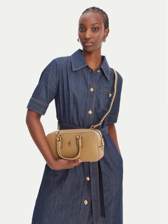 Foto del prodotto Tommy Hilfiger Borsetta Th Daily Crossover AW0AW18378 Marrone