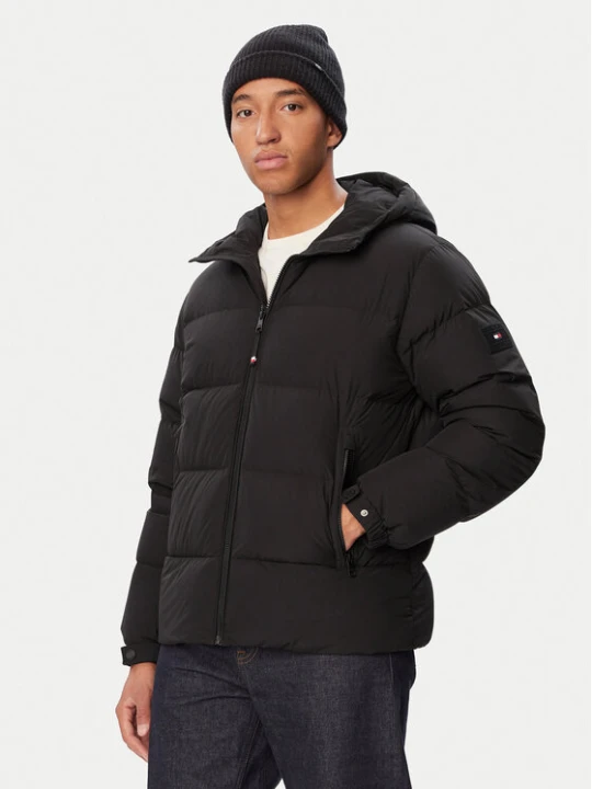 Foto del prodotto Tommy Hilfiger Giubbotto invernale MW0MW45303 Nero Regular Fit