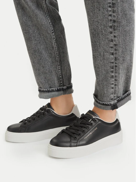 Foto del prodotto Tommy Hilfiger Sneakers Chic Cupsole FW0FW09107 Nero