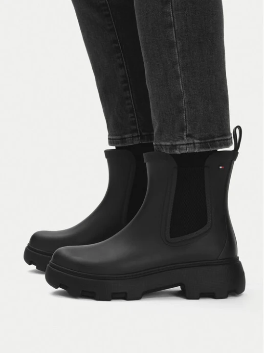 Foto del prodotto Tommy Hilfiger Wellington Flag Cleated FW0FW09387 Nero