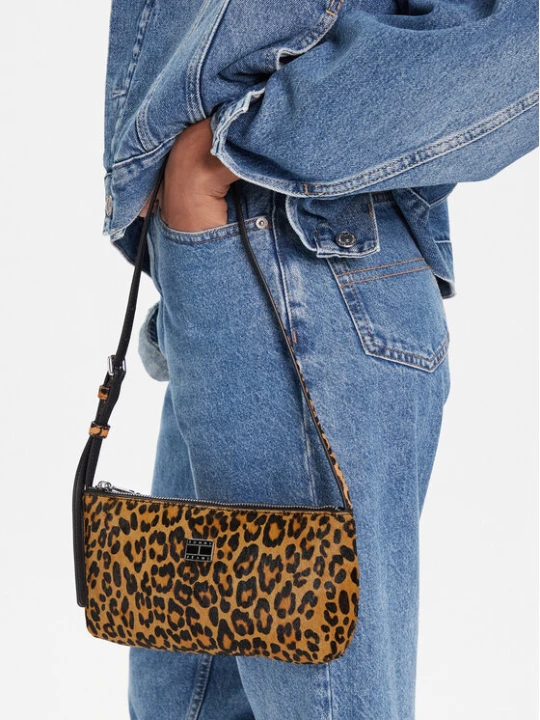 Foto del prodotto Tommy Jeans Borsetta Tjw Must Leopard Shoulder Bag AW0AW18008 Arancione