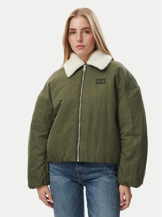 Foto del prodotto Tommy Jeans Giacca di transizione DW0DW23413 Verde scuro Relaxed Fit