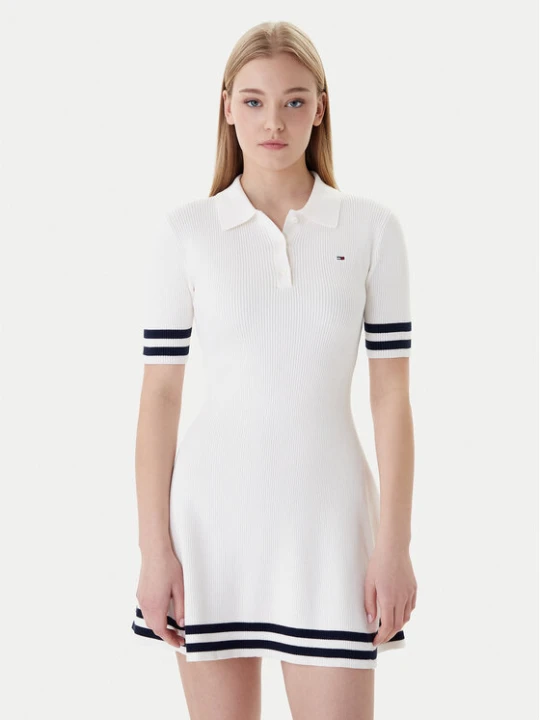 Foto del prodotto Tommy Jeans Vestito di maglia DW0DW22106 Écru Slim Fit Crema