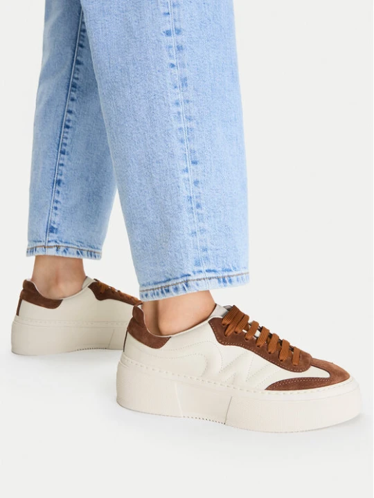 Foto del prodotto Weekend Max Mara Sneakers Wkatessile 2625766035 Crema