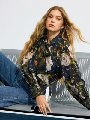 Foto del prodotto Mohito - Blusa con allacciatura sul collo - multicolor
