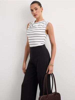 Foto del prodotto Mohito - Blusa con scollo ad anello - bianco