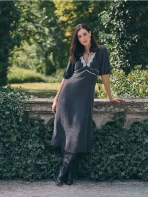Foto del prodotto Mohito - Vestito con dettagli in pizzo - nero