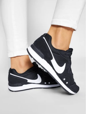 Foto del prodotto Nike Sneakers Venture Runner CK2948 001 Nero