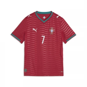 Foto del prodotto PUMA Maglia Home Portogallo Player 2026 per ragazzi, Accessori, Rosso czerwony