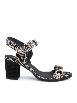 Foto del prodotto QUAZI Sandali QZ-22-04-000532 Nero