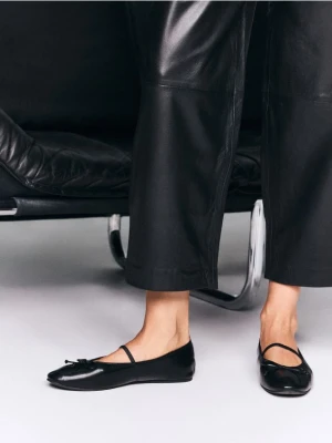 Foto del prodotto Reserved - Ballerine in pelle di pecora - nero