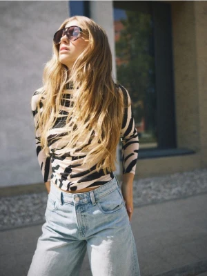 Foto del prodotto Reserved - Blusa con motivo animalier - multicolore