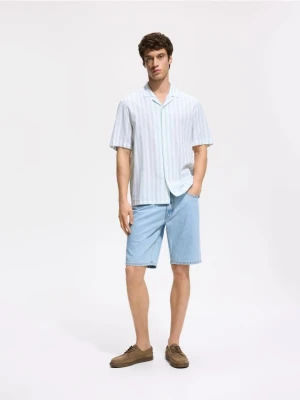 Foto del prodotto Reserved - Camicia comfort fit in cotone - verde pallido