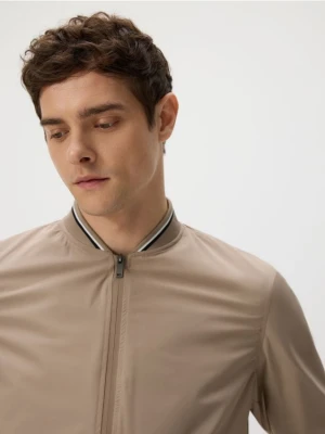Foto del prodotto Reserved - Giacca bomber con colletto alto - beige