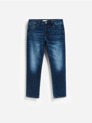 Foto del prodotto Reserved - Jeans a taglio diritto straight effetto slavato - blu scuro