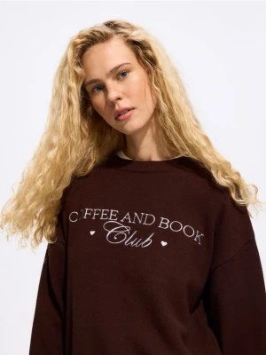 Foto del prodotto Reserved - Maglione con scritta ricamata - marrone