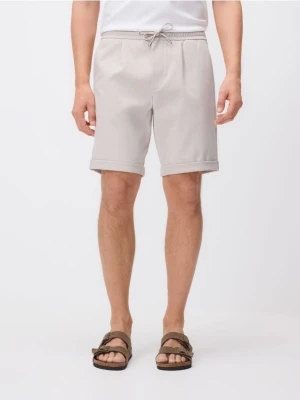 Foto del prodotto Reserved - Pantaloncini regular fit - beige