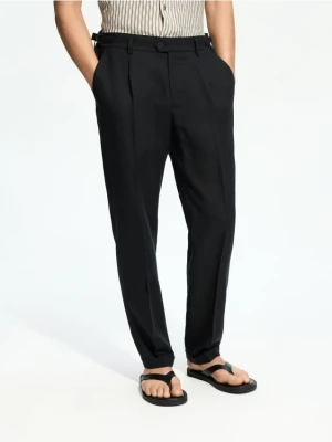 Foto del prodotto Reserved - Pantaloni chino con misto lino - nero