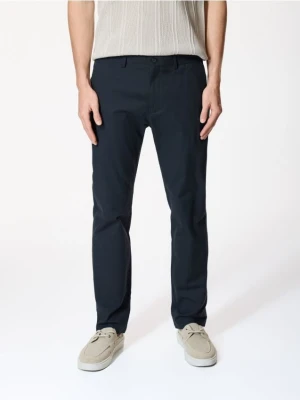 Foto del prodotto Reserved - Pantaloni chino con pince - grigio scuro