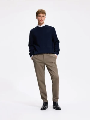 Foto del prodotto Reserved - Pantaloni chino con pince - verde-marrone