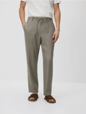 Foto del prodotto Reserved - Pantaloni chino dritti in lino - beige