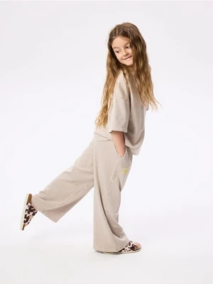 Foto del prodotto Reserved - Pantaloni della tuta larghi - beige