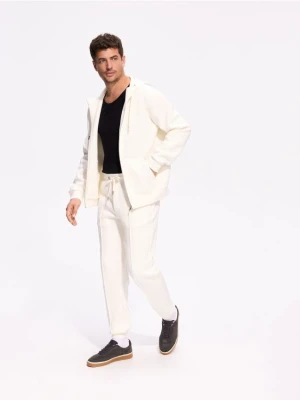 Foto del prodotto Reserved - Pantaloni della tuta slim - panna