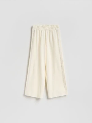 Foto del prodotto Reserved - Pantaloni in misto cotone con strisce laterali - nude