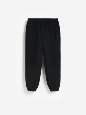 Foto del prodotto Reserved - Pantaloni jogger con pile - nero
