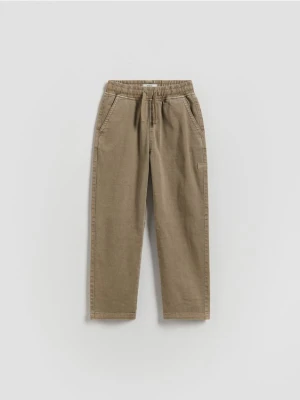 Foto del prodotto Reserved - Pantaloni regular altamente elasticizzati - beige