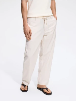 Foto del prodotto Reserved - Pantaloni relaxed straight - panna